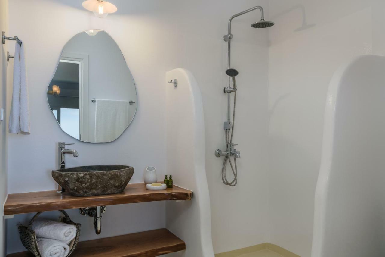 Heavenly Milos Suites Agia Kiriaki Beach  Exterior foto