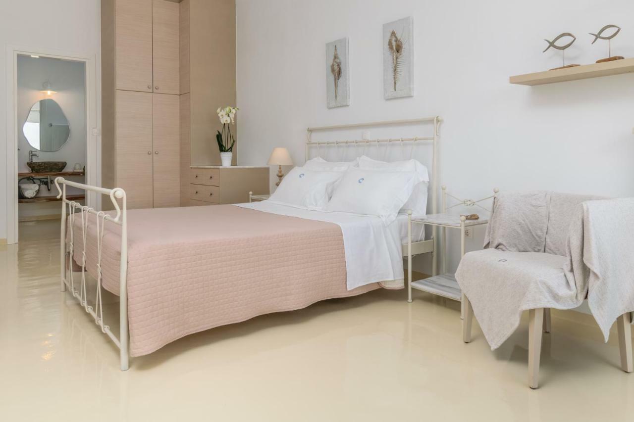 Heavenly Milos Suites Agia Kiriaki Beach  Exterior foto